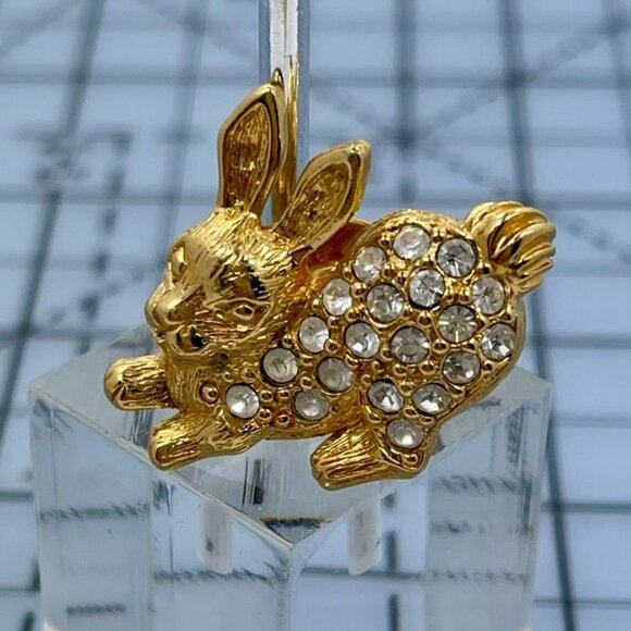 Avon Bunny Pin Gold Tone Clear Rhinestones Cute Easter Spring Easter Jewelry - Picture 2 of 4